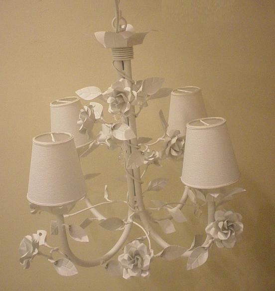 lustre com flores 4 lampadas